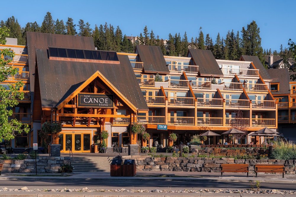Hotel Canoe & Suites 3/59
