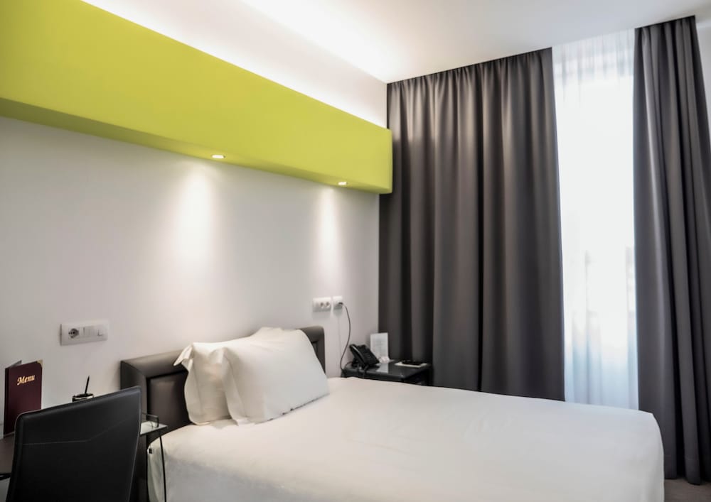 Loto Business Hotel 10/35