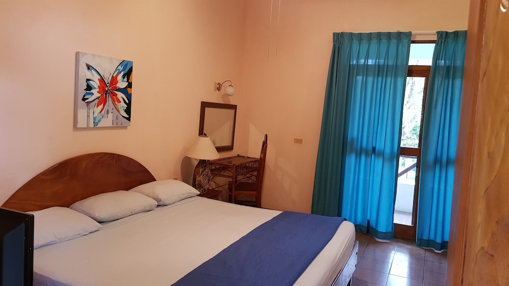 Samara Beach Hotel 11/49