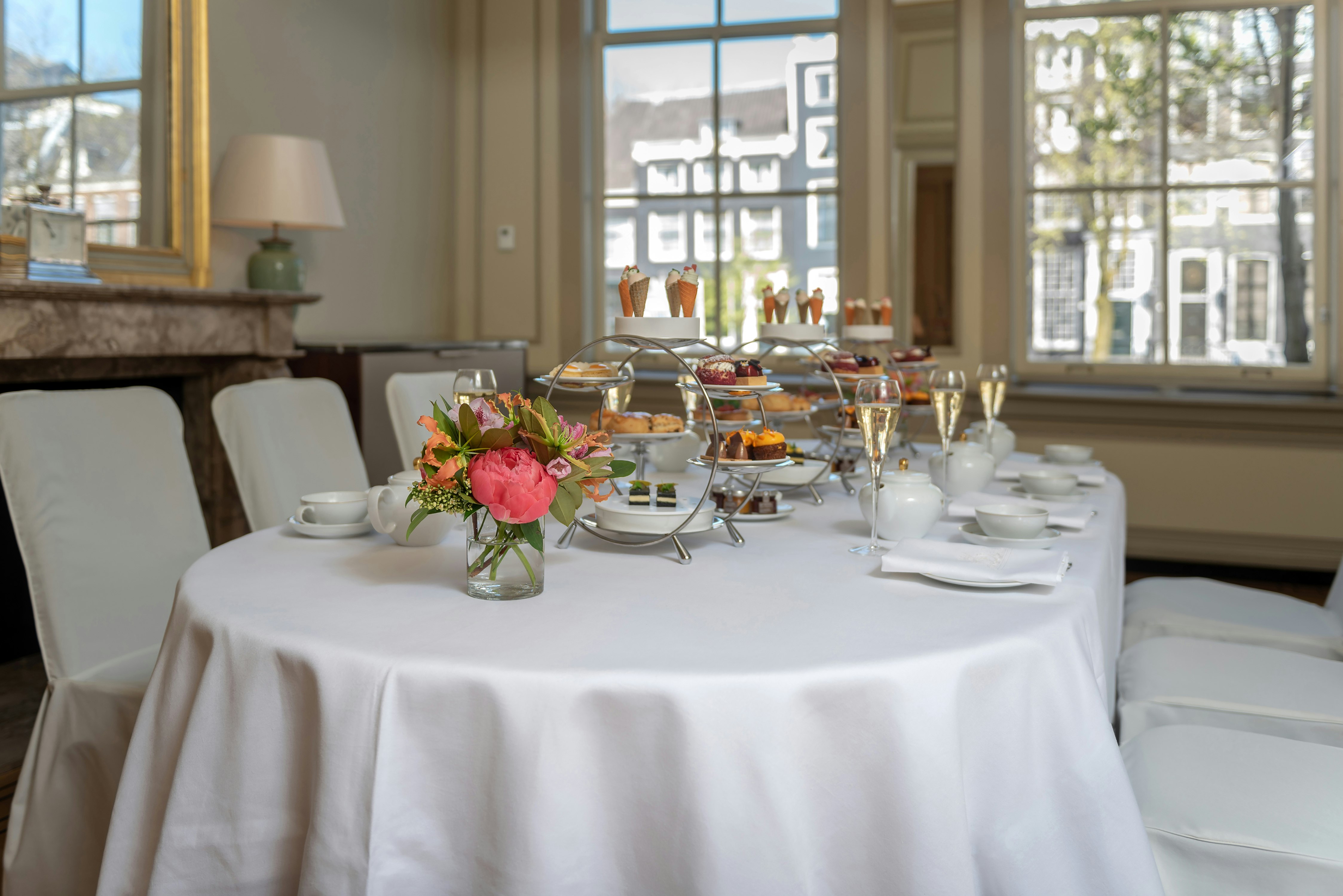 Waldorf Astoria Amsterdam 72/95