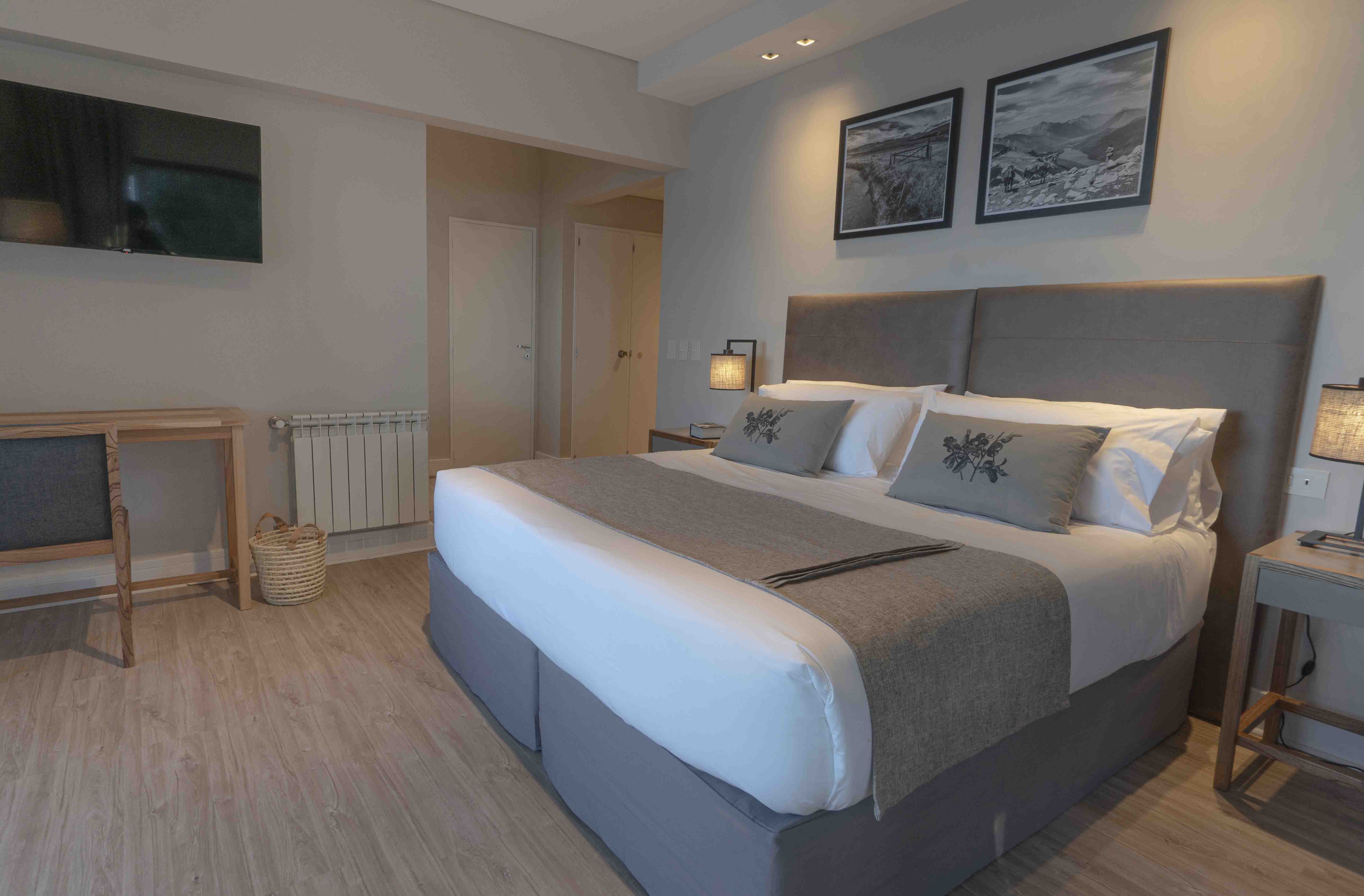 Standard, Double Bed, La Cascada Casa Patagonica By Don 5/10