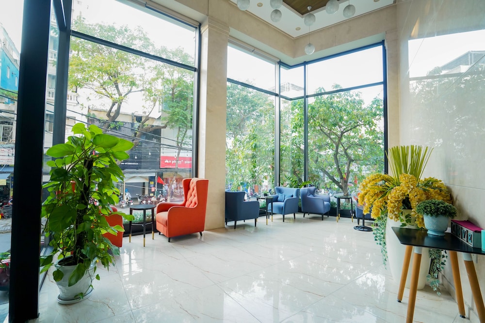 Central Hotel & Spa 9/67