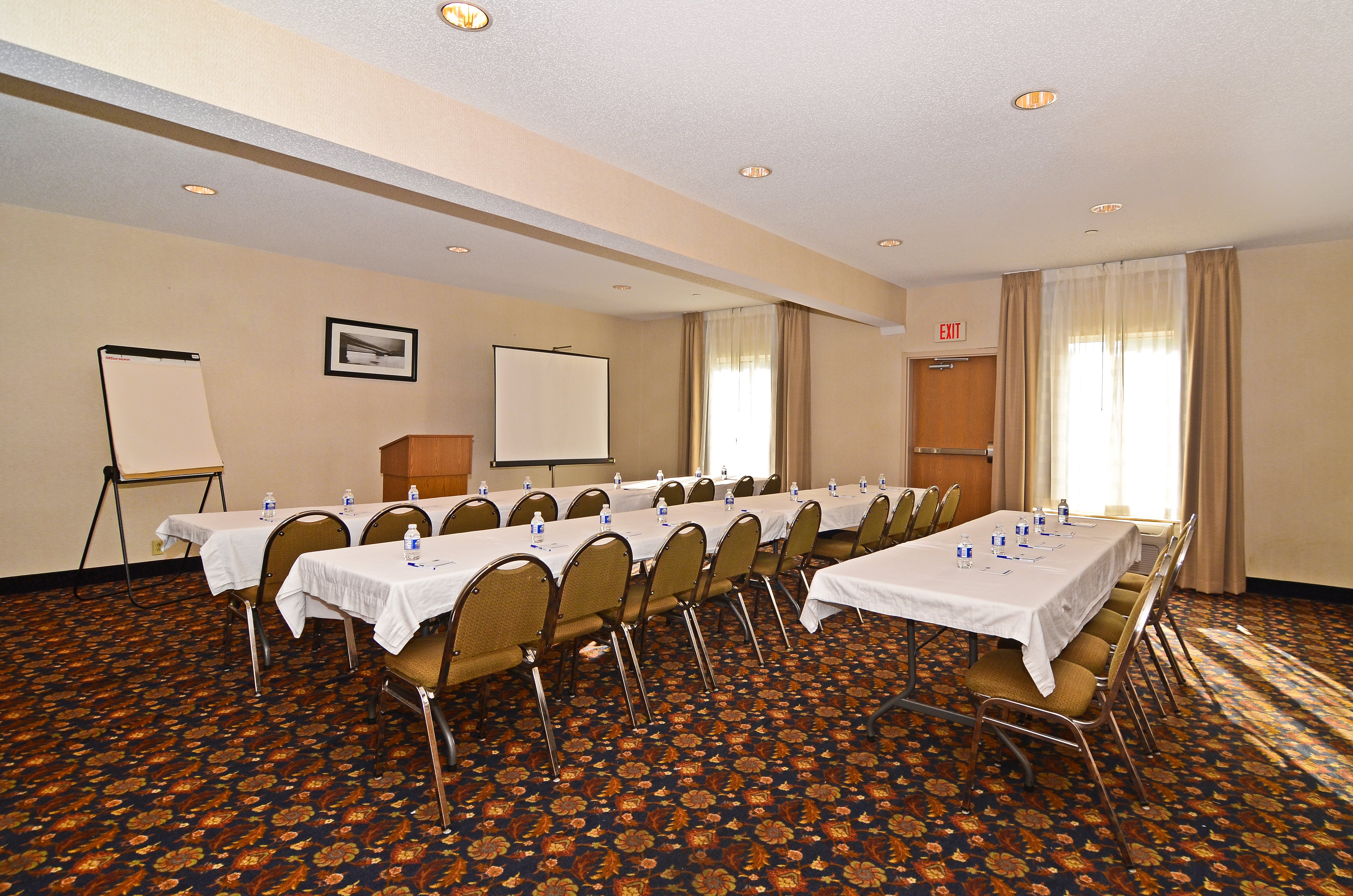 Holiday Inn Express Hotel And Suites Chattanooga East Ridge Tn 52/56