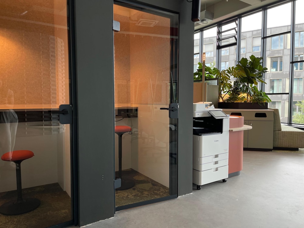 Cocoon Theresienwiese 7/50