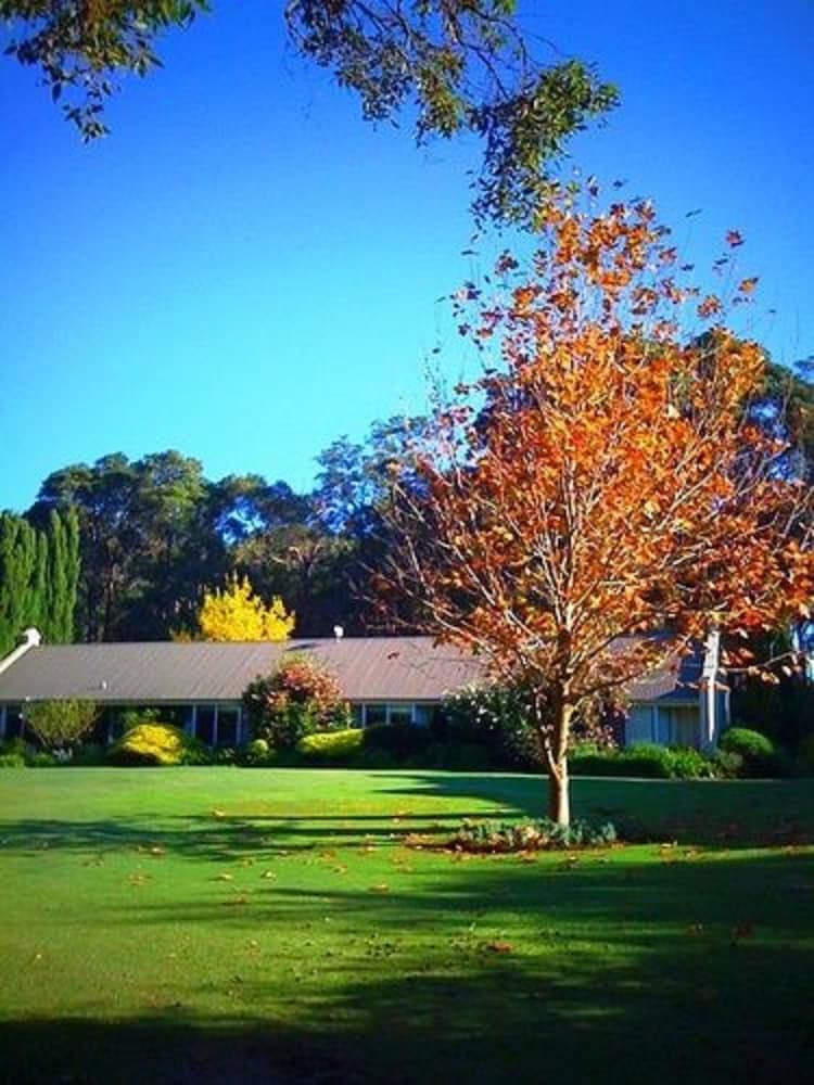CAPE LODGE 40/50