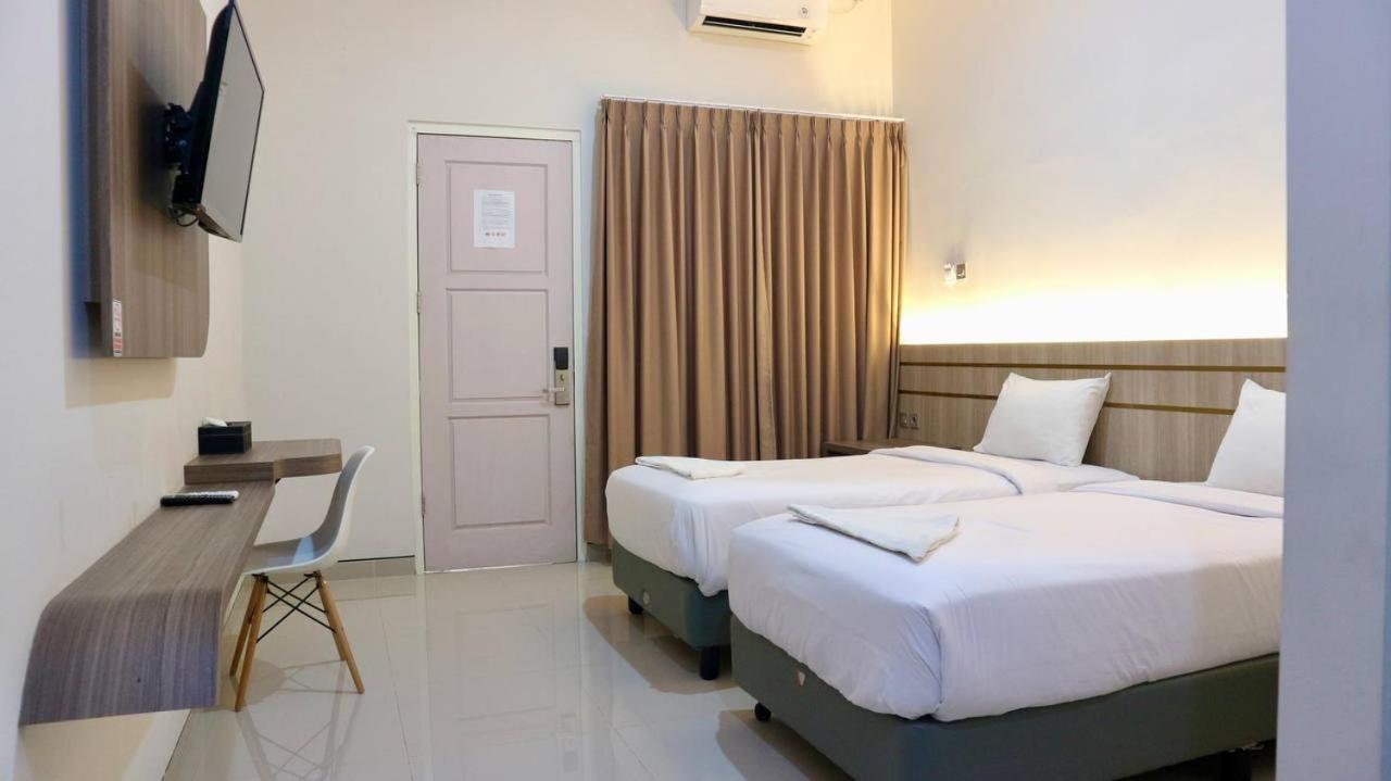 El Malik Hotel Sumenep 10/28