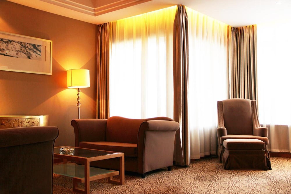 Glarun Jinling HOTEL 43/66