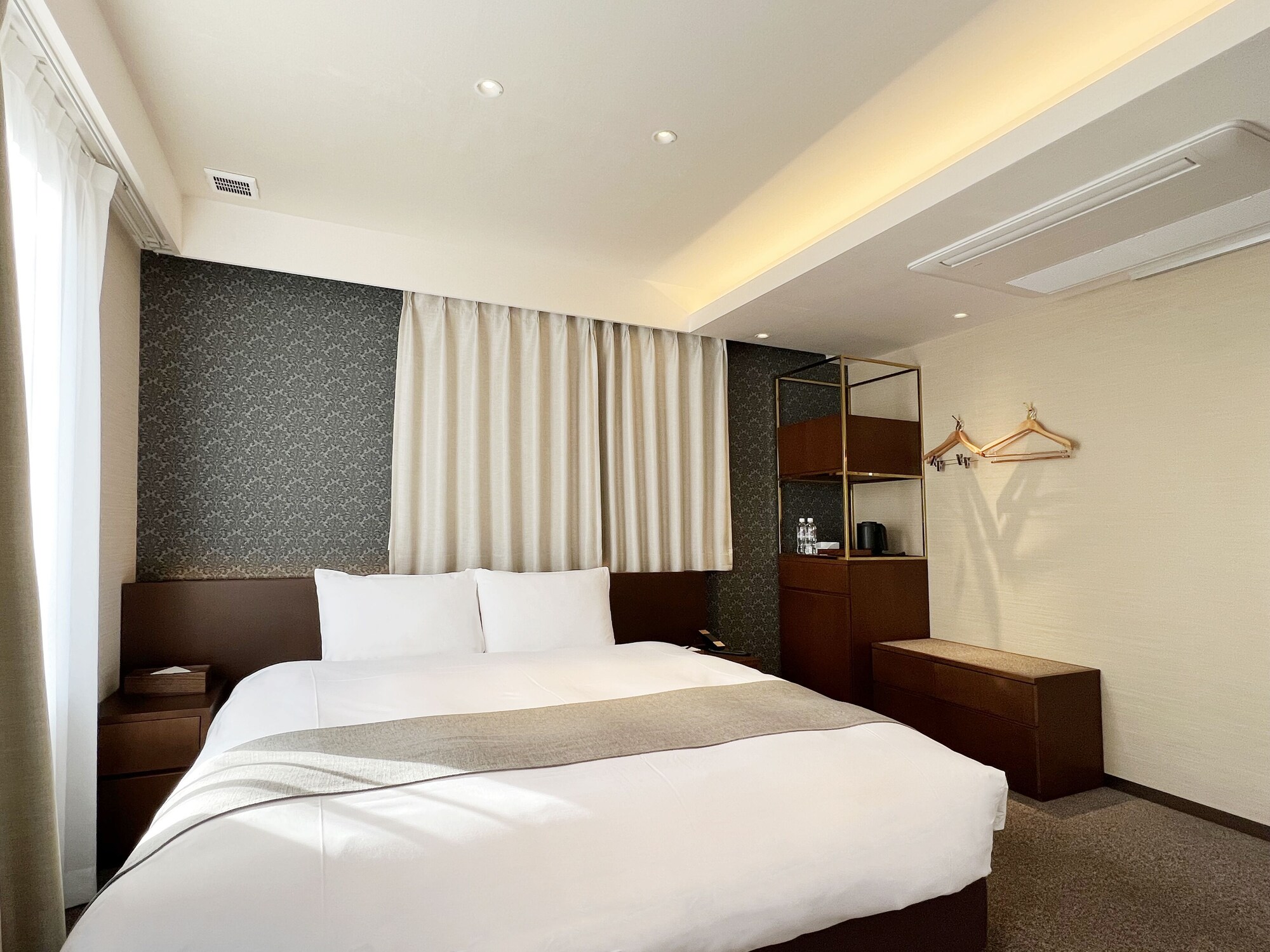 COMFORT, DOUBLE BED