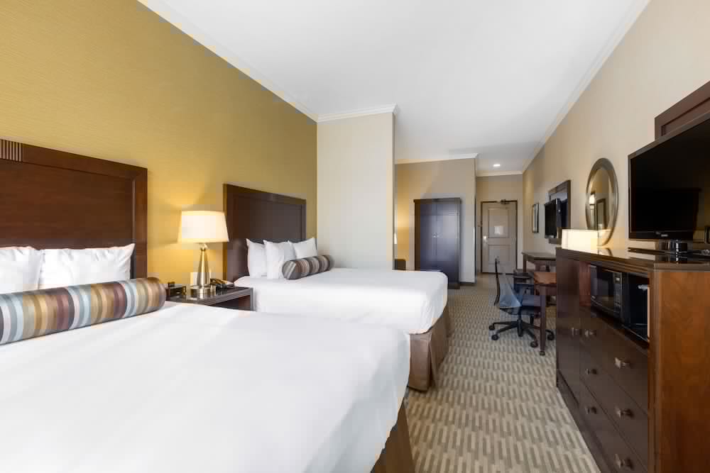 The Oaks Hotel And Suites 21/43