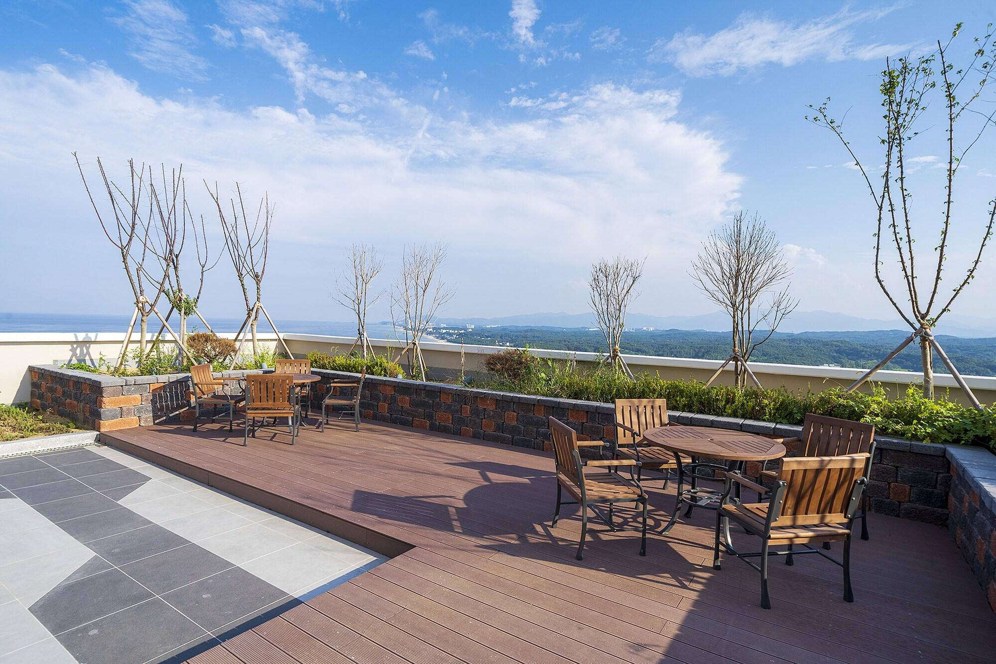 Chonpines Ocean Suites 20/50