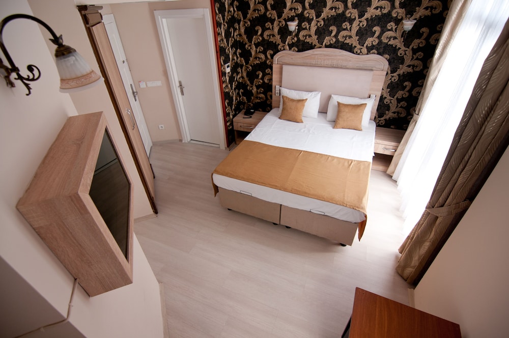 Artefes Hotel 28/70