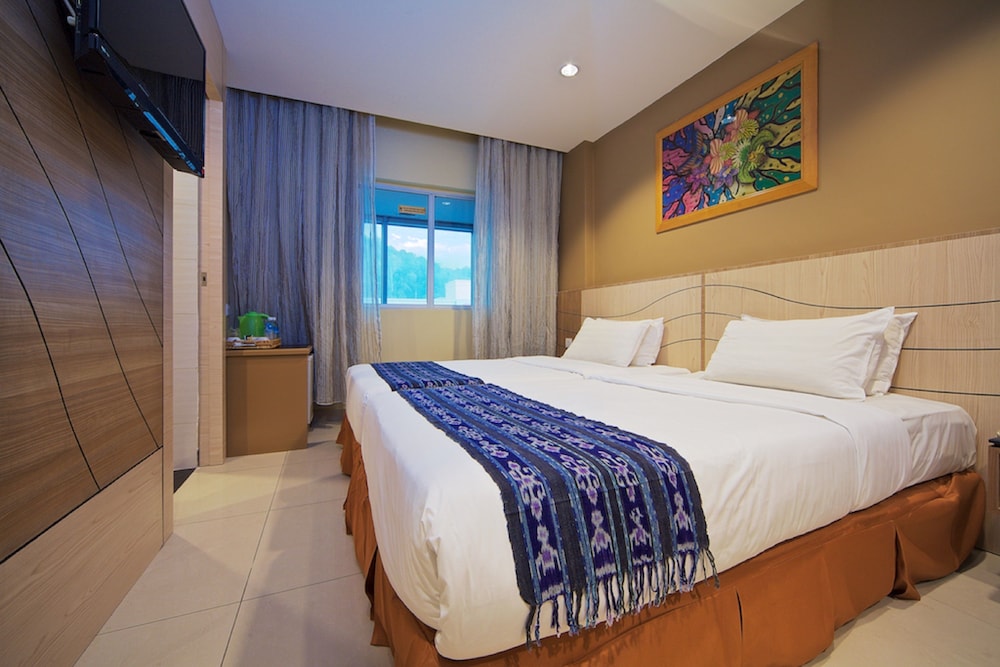 Kinabalu Daya Hotel 27/72