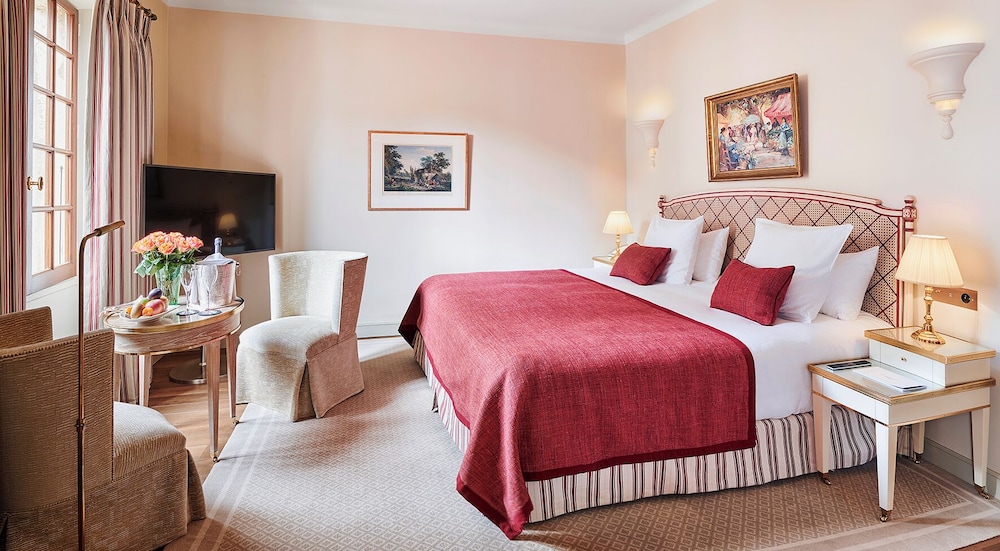 Deluxe, King Bed