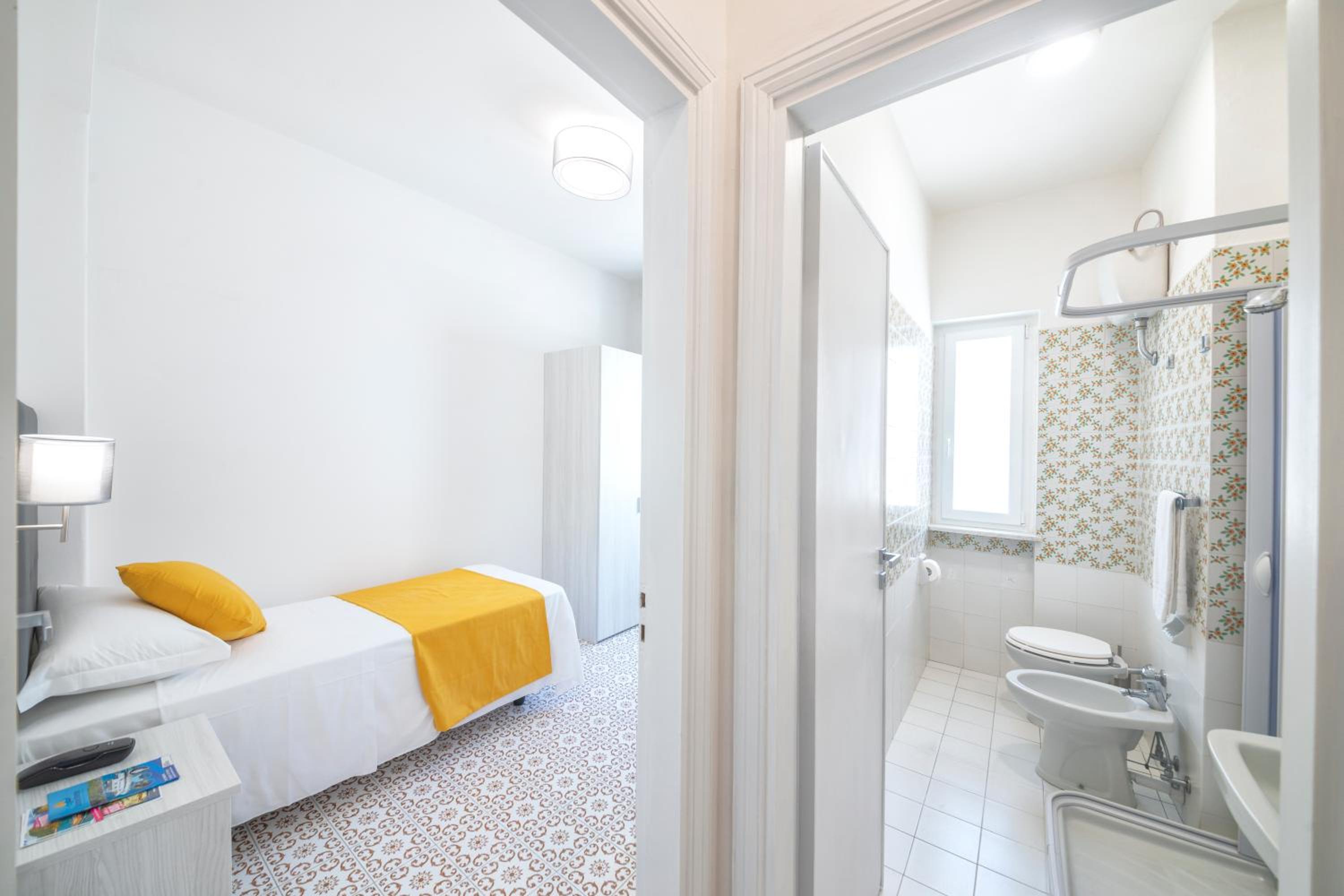 Hotel Santa Lucia 56/56