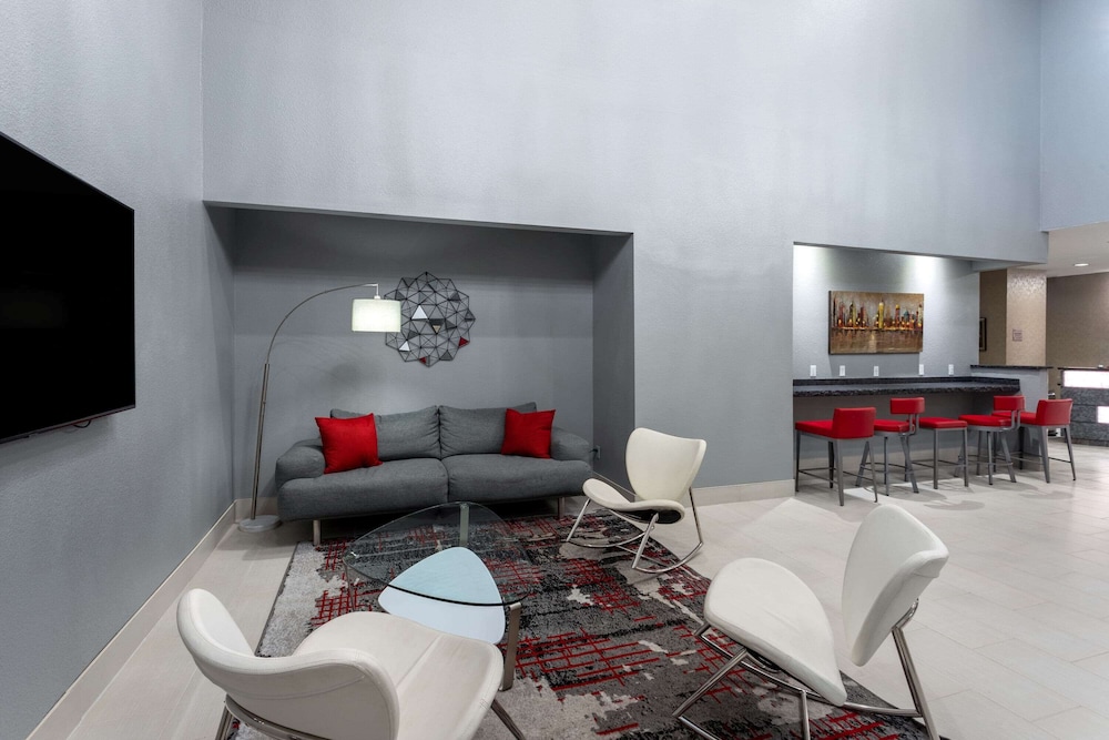 Ramada By Wyndham Sellersburg/Louisville North 38/69