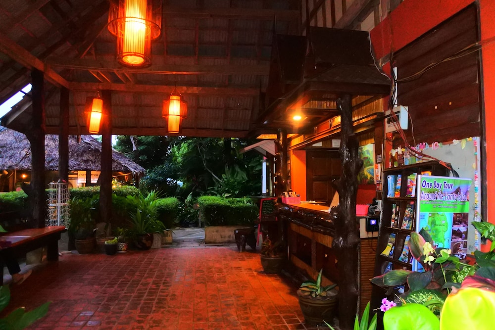 Baan Laanta Resort & Spa 9/69