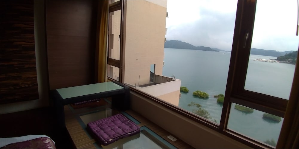 Miracolo View Hotel 50/50