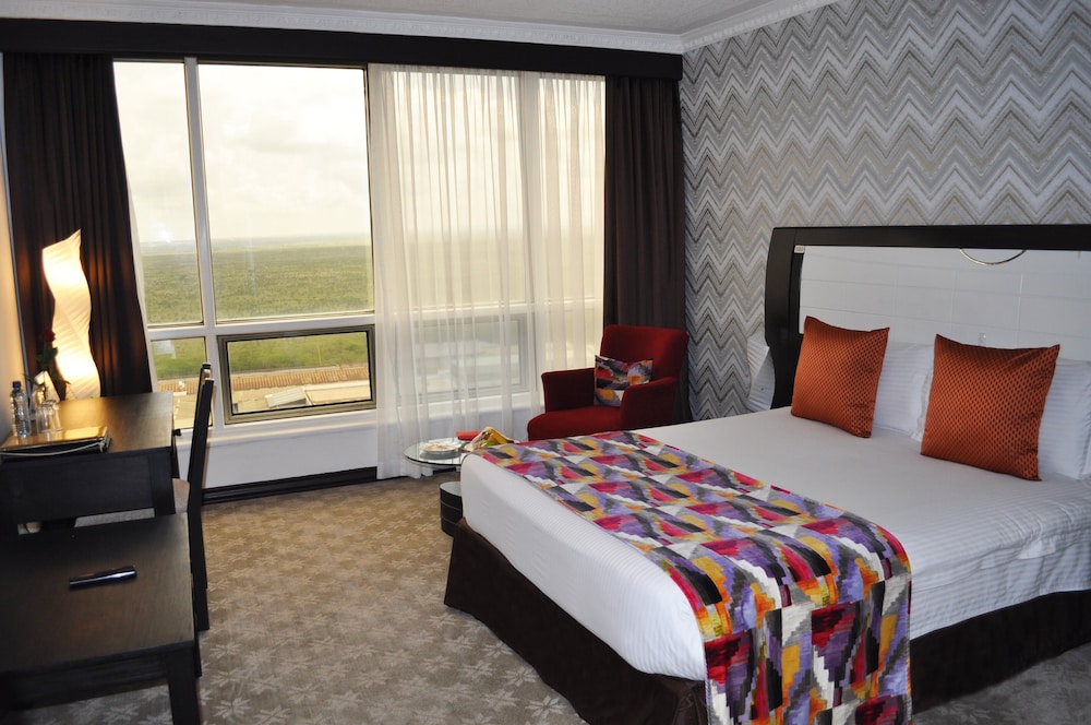 Panari Hotel 26/72