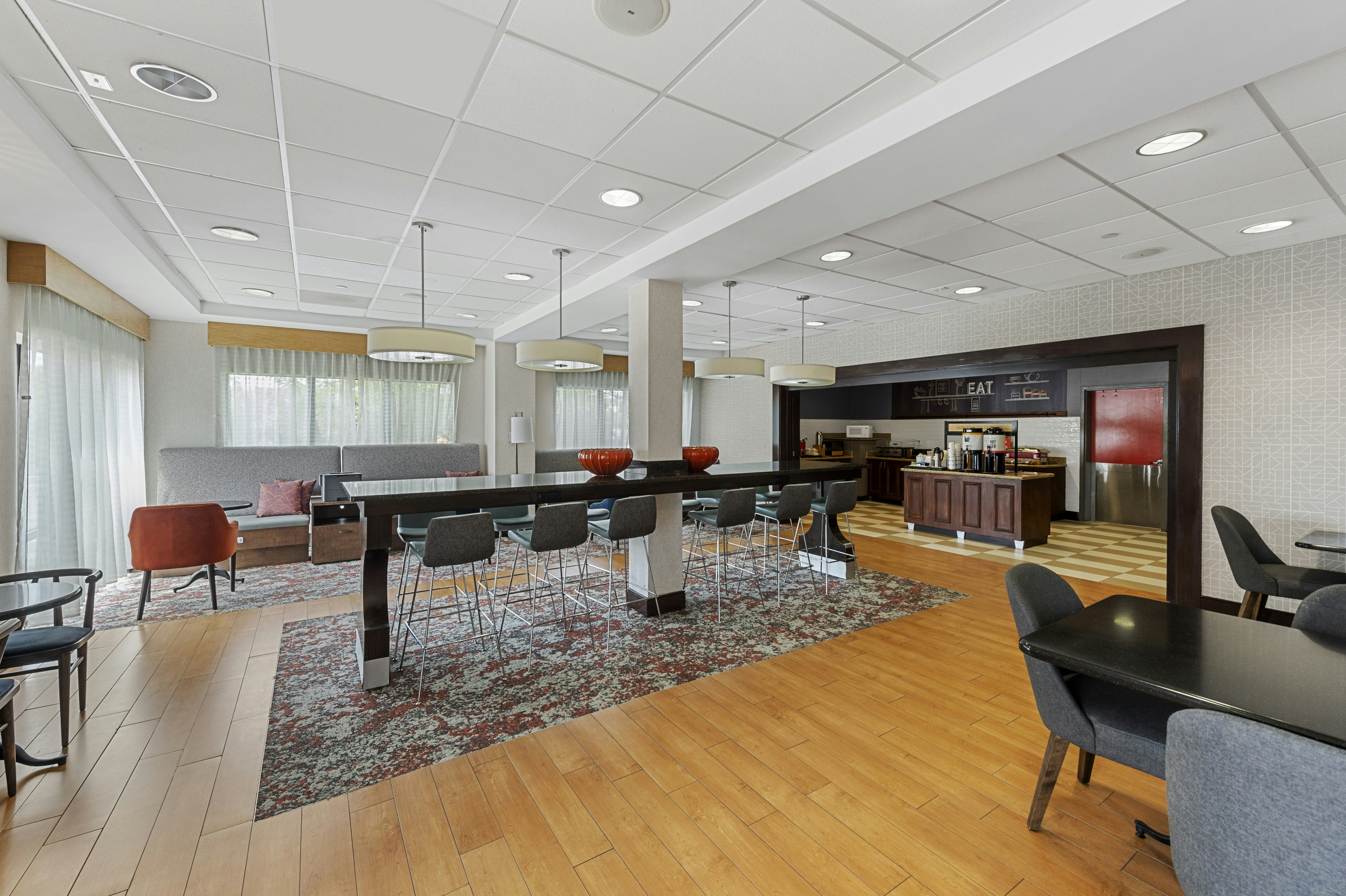 Hampton Inn Nanuet 30/41