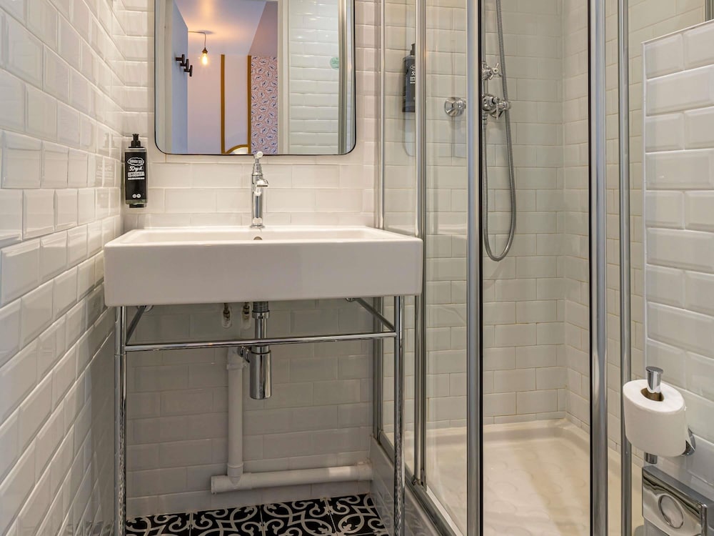 Ibis Styles Paris Eiffel Cambronne Hotel 56/58