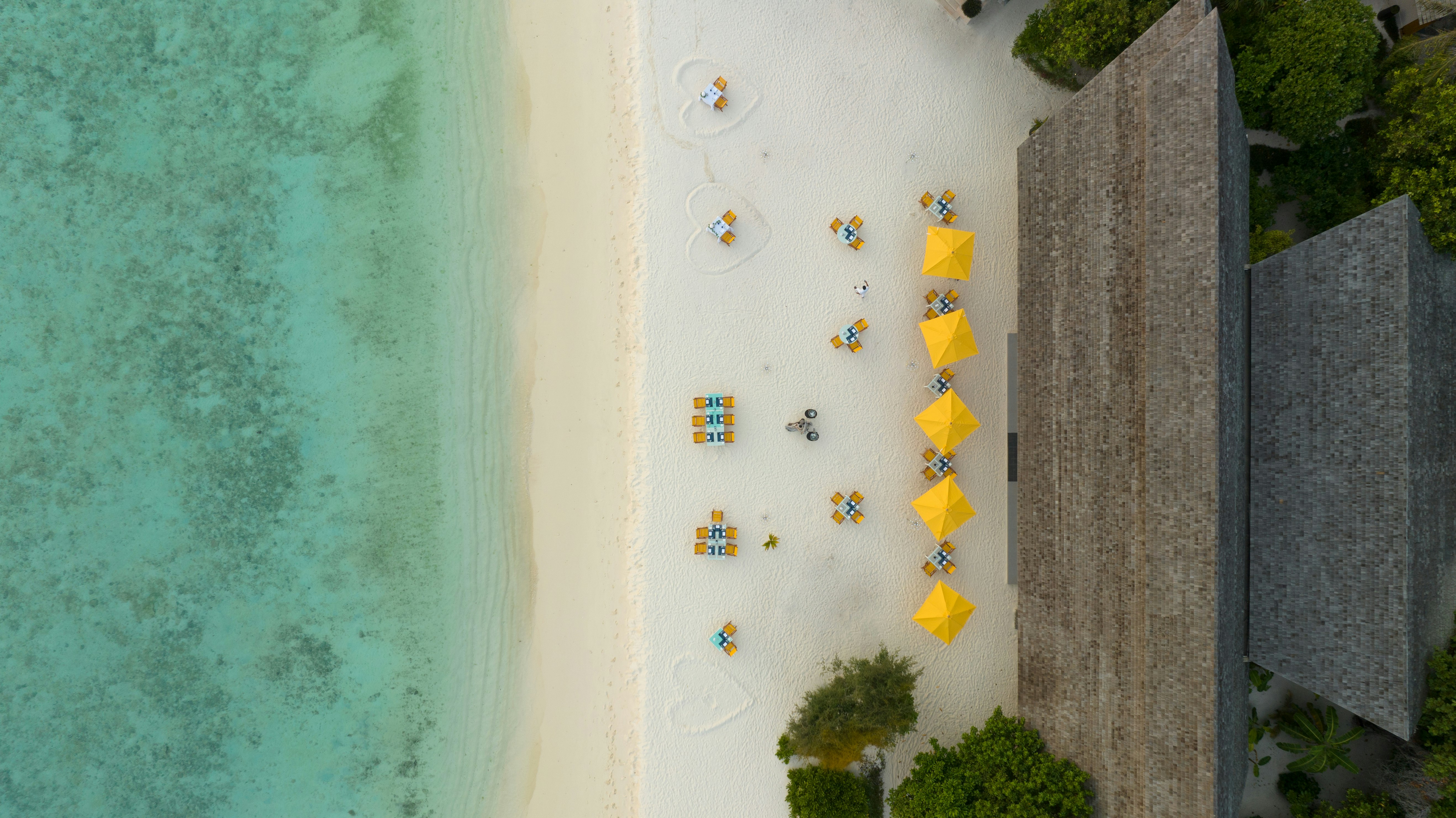 Emerald Faarufushi Resort and Spa 11/94