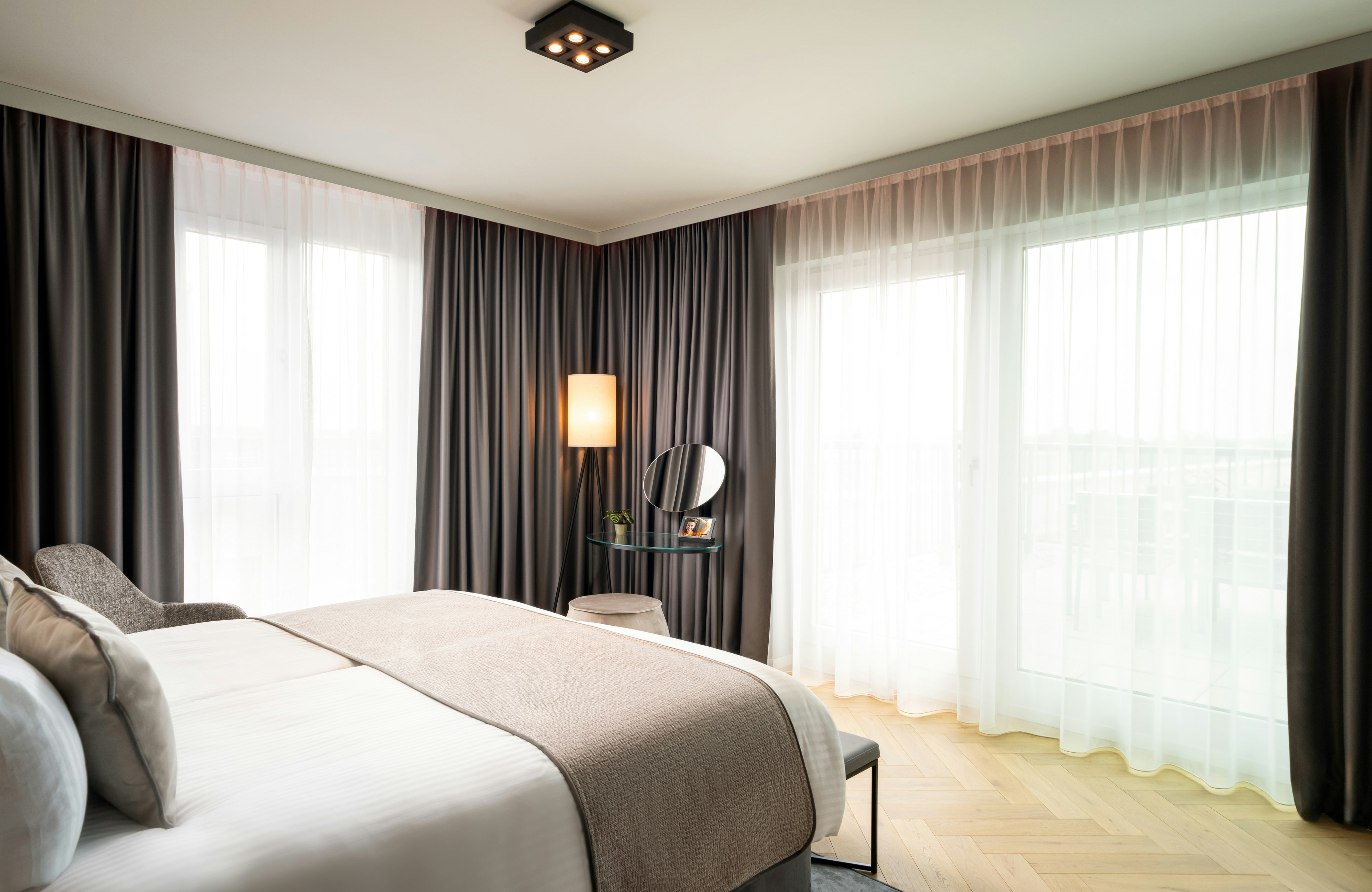 Leonardo Royal Hotel Cologne Bonn Airport 24/65