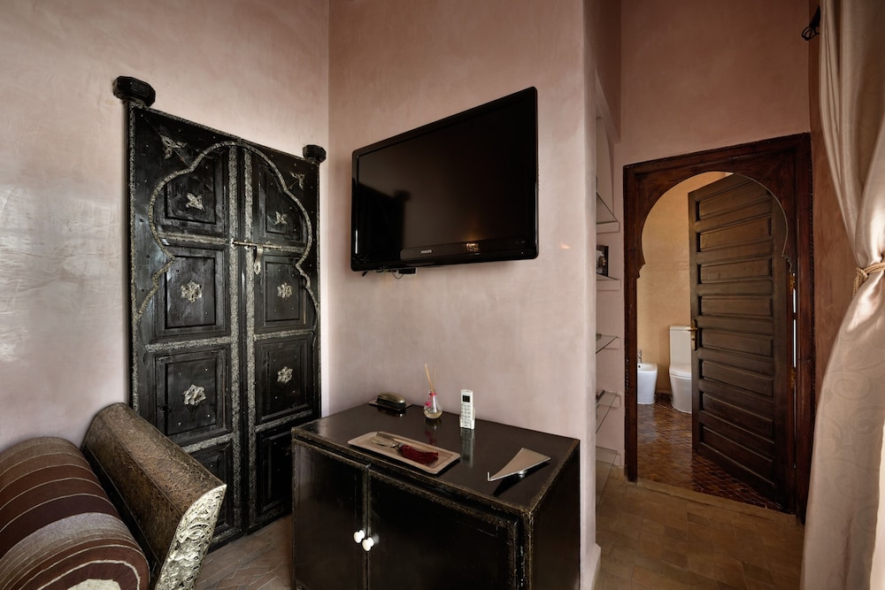 Riad Les Ammonites 40/63