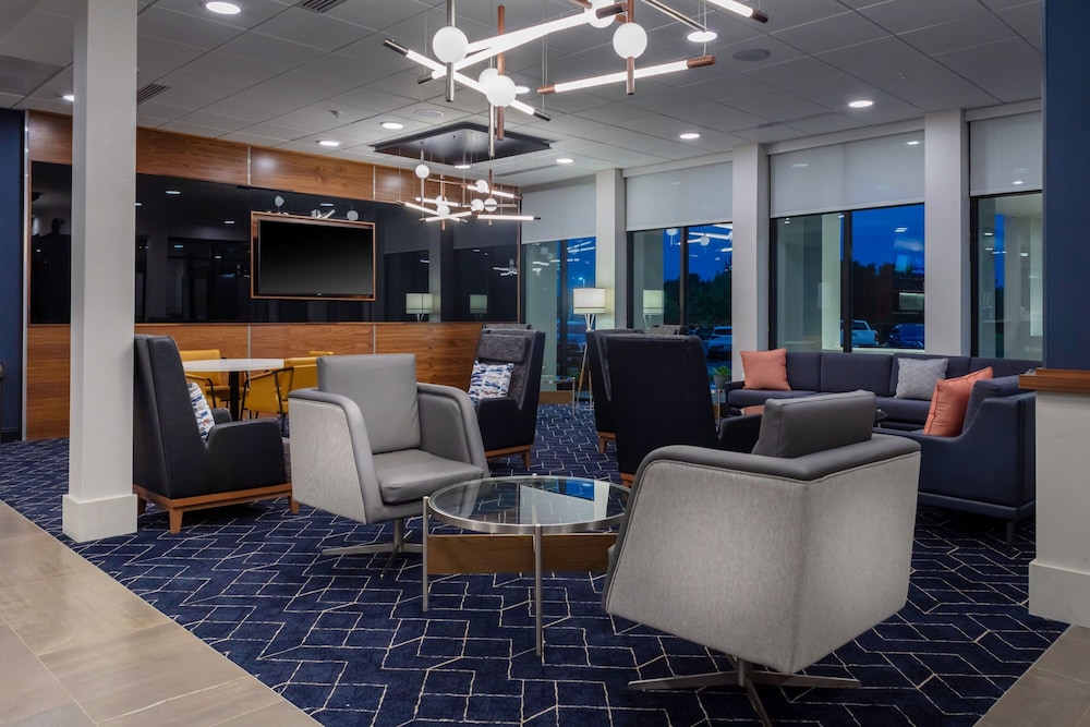 Courtyard by Marriott Memphis East/Galleria 21/26