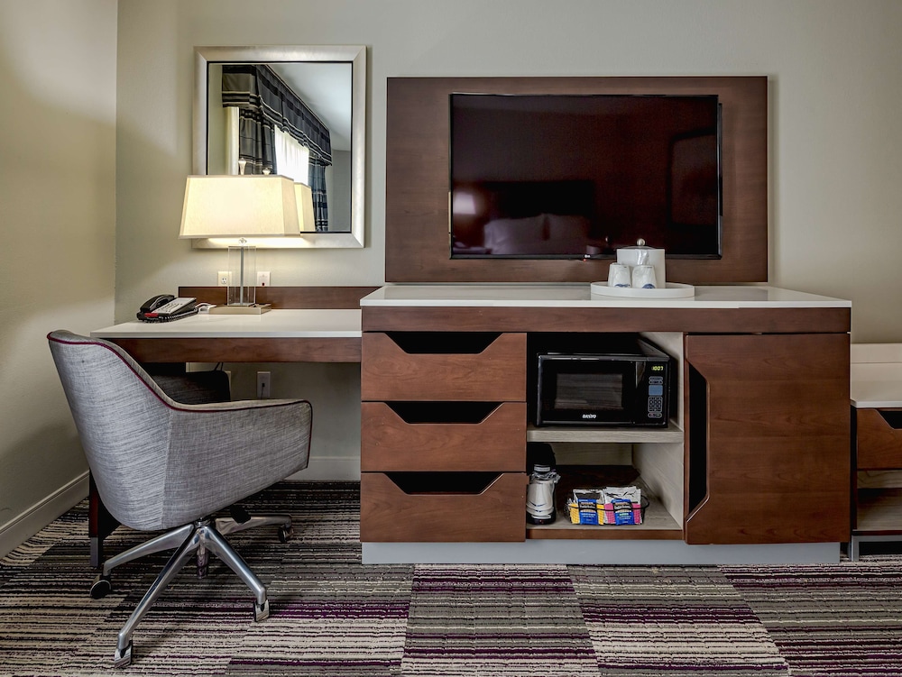 Hampton Inn & Suites Chicago Southland Matteson 49/51