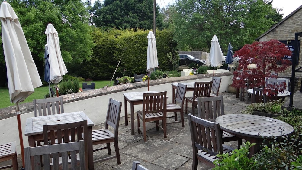 The Colesbourne Inn 37/53