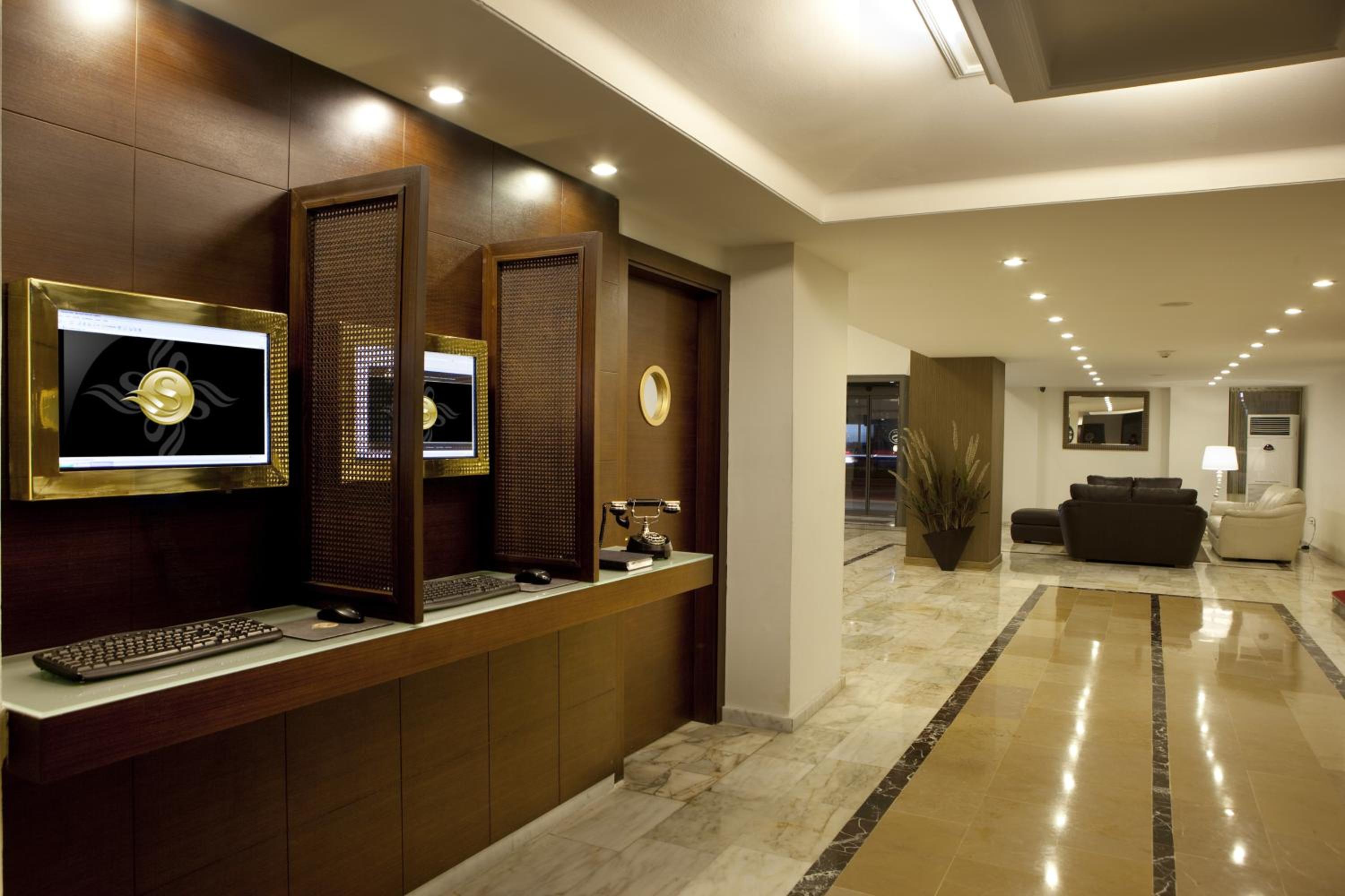 Susuzlu Atlantis Otel 4/41