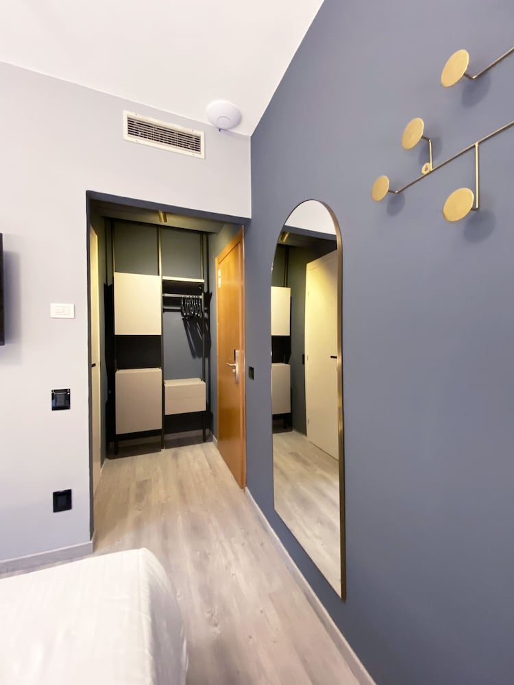Hotel Astoria 5/50