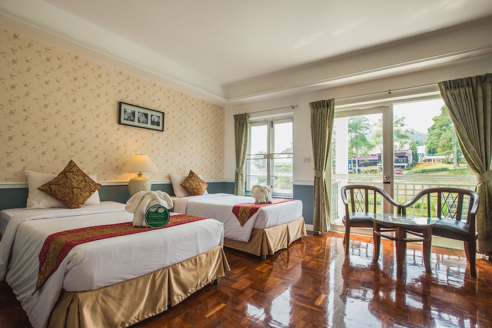Brookside Valley Resort 24/77