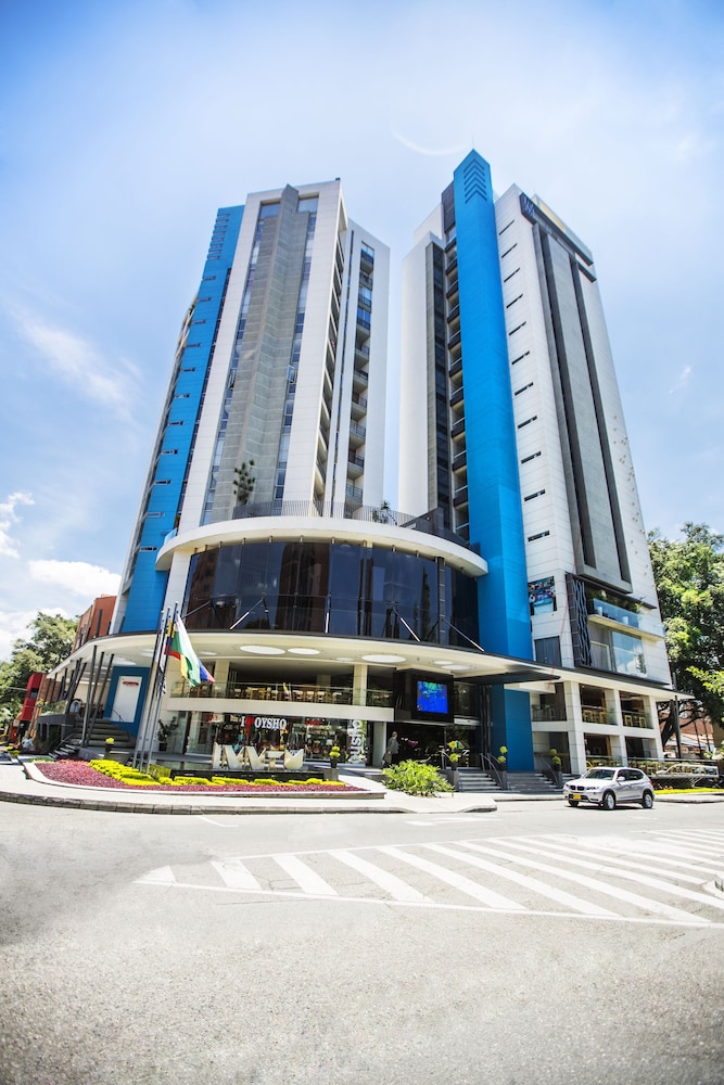 Inntu Hotel 4/40