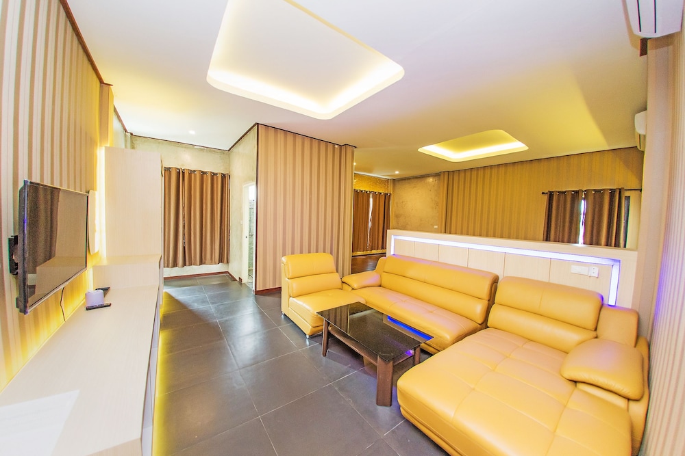 Loft At Sima 24/48