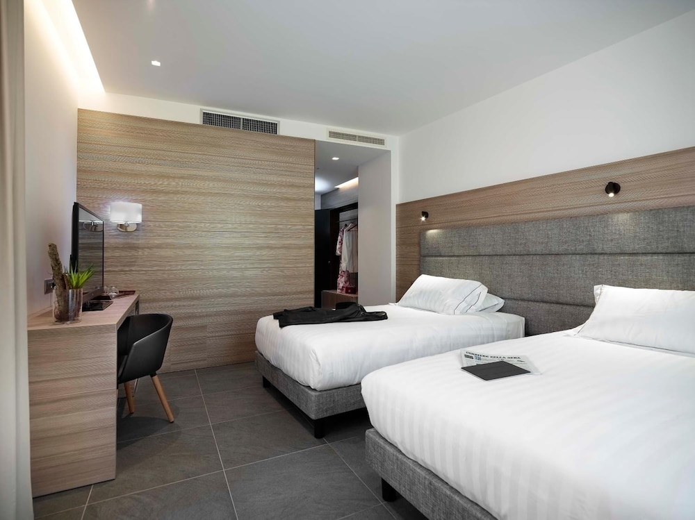 Boutique Hotel Touring 21/68