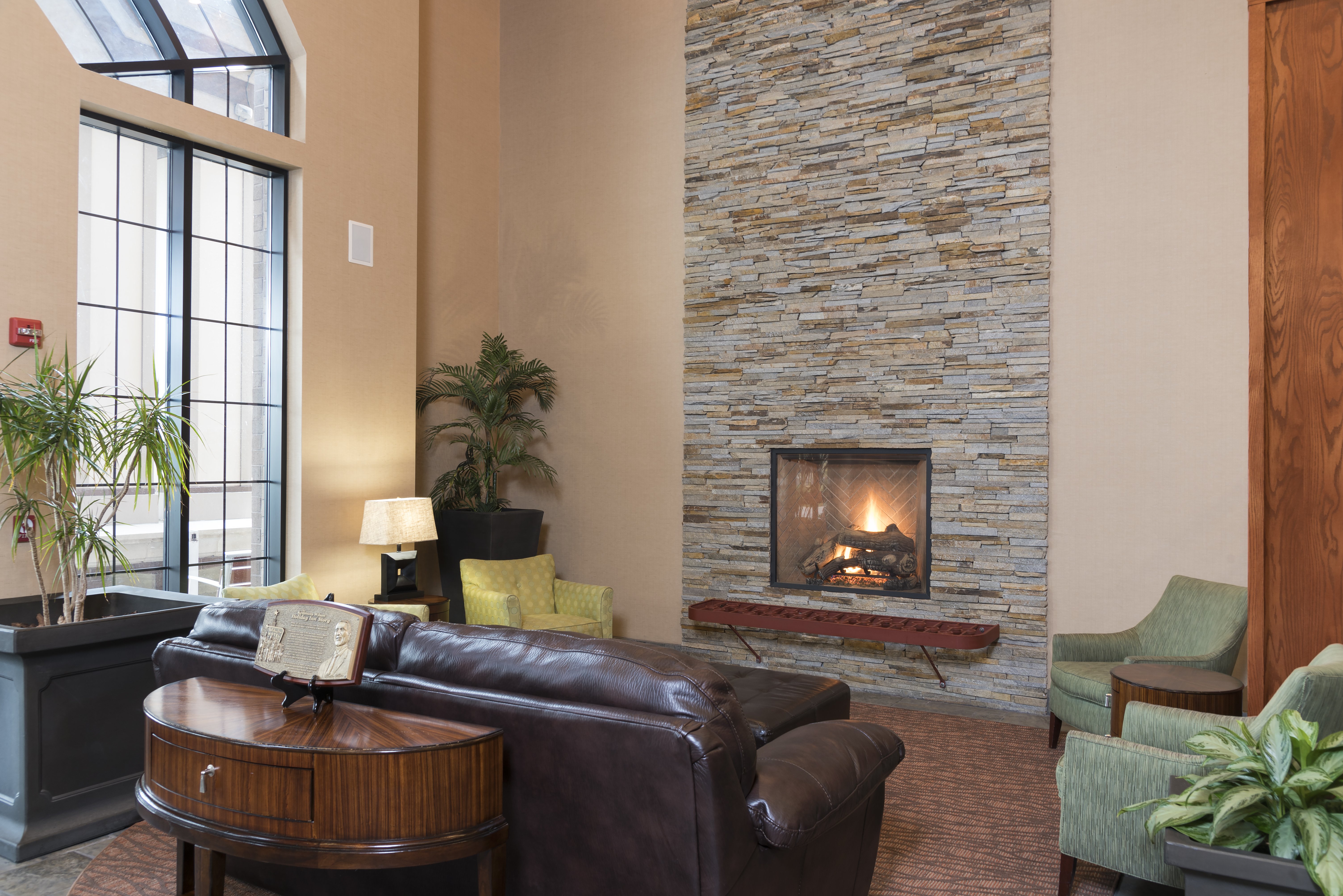 Holiday Inn Midland 46/75