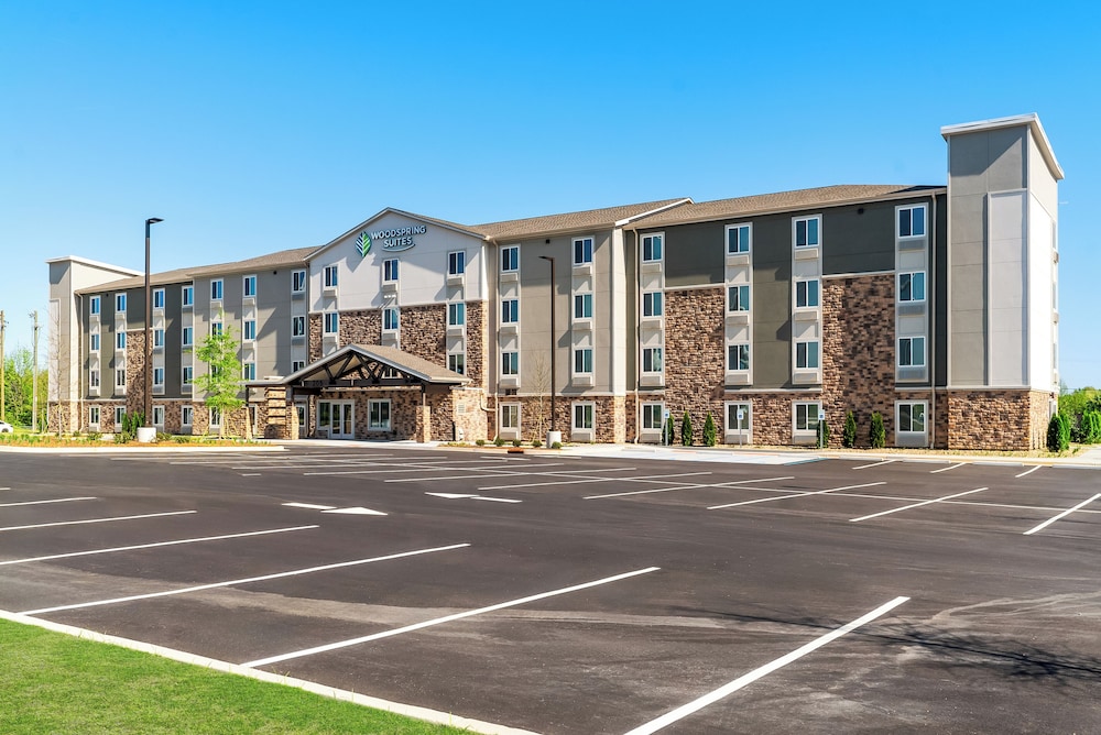 WoodSpring Suites Greenville Airport 33/42