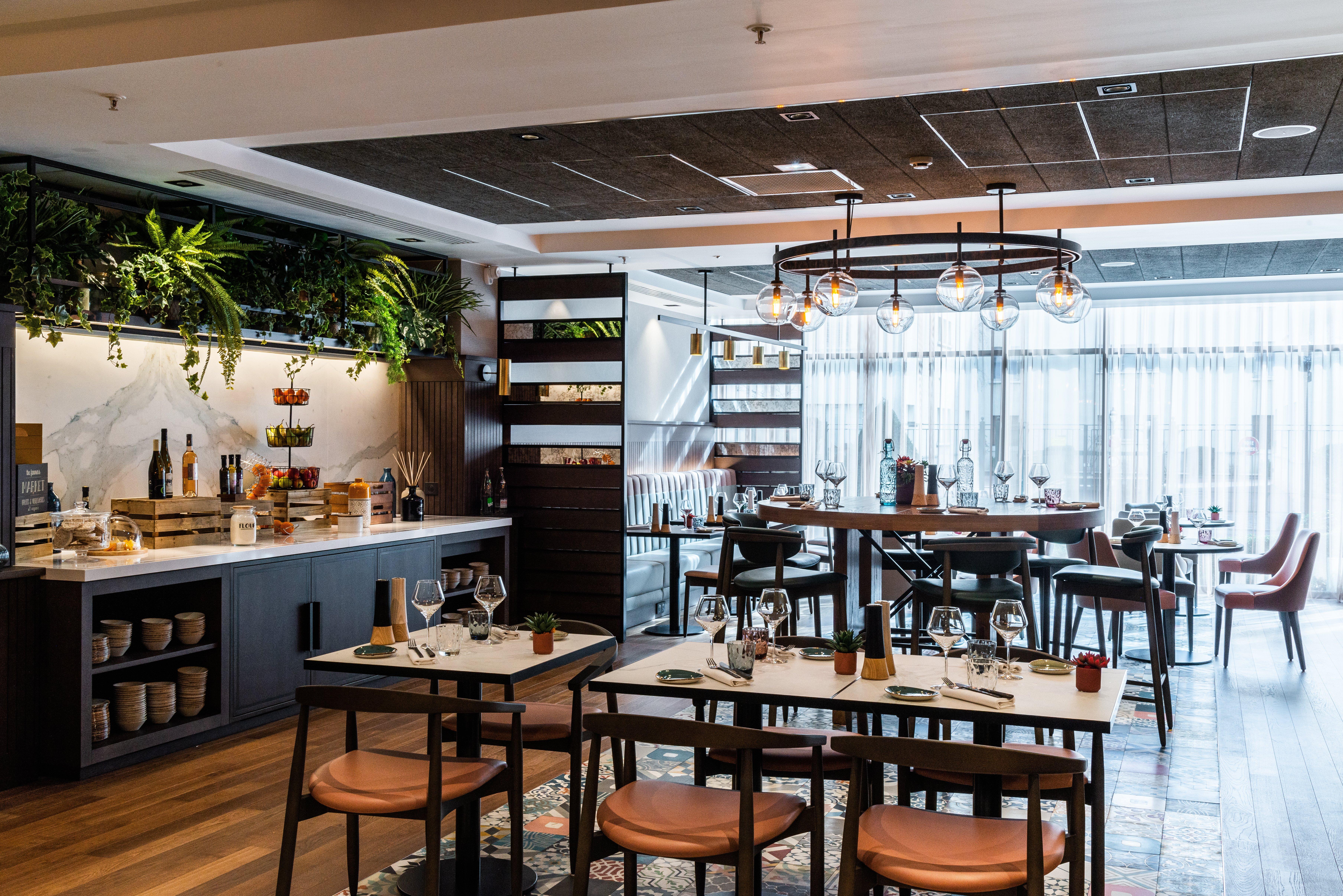 CROWNE PLAZA PARIS - NEUILLY 25/50