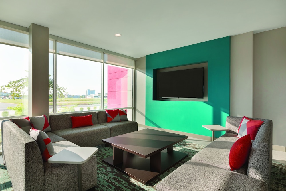 Avid Hotel Oklahoma City Airport 17/32