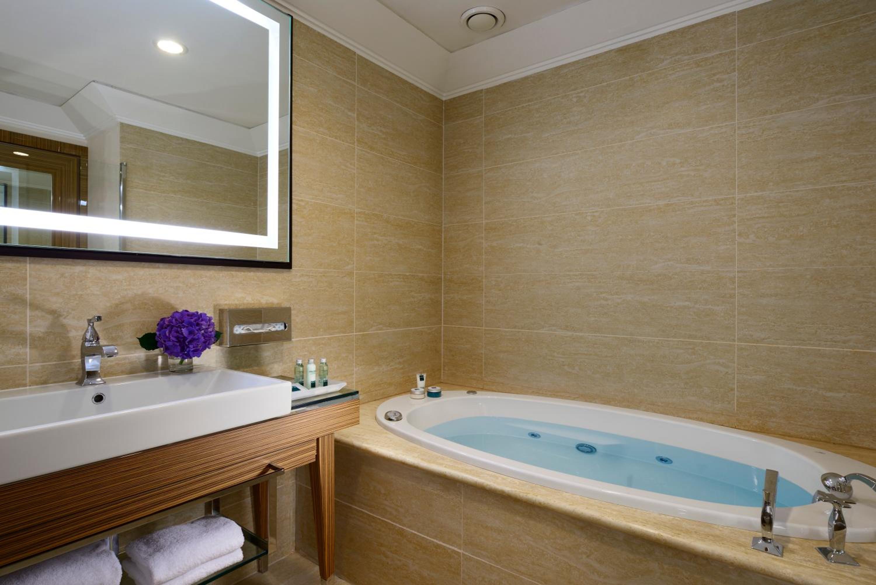 Family Suite, Suite, UNAHOTELS Deco Roma 10/12