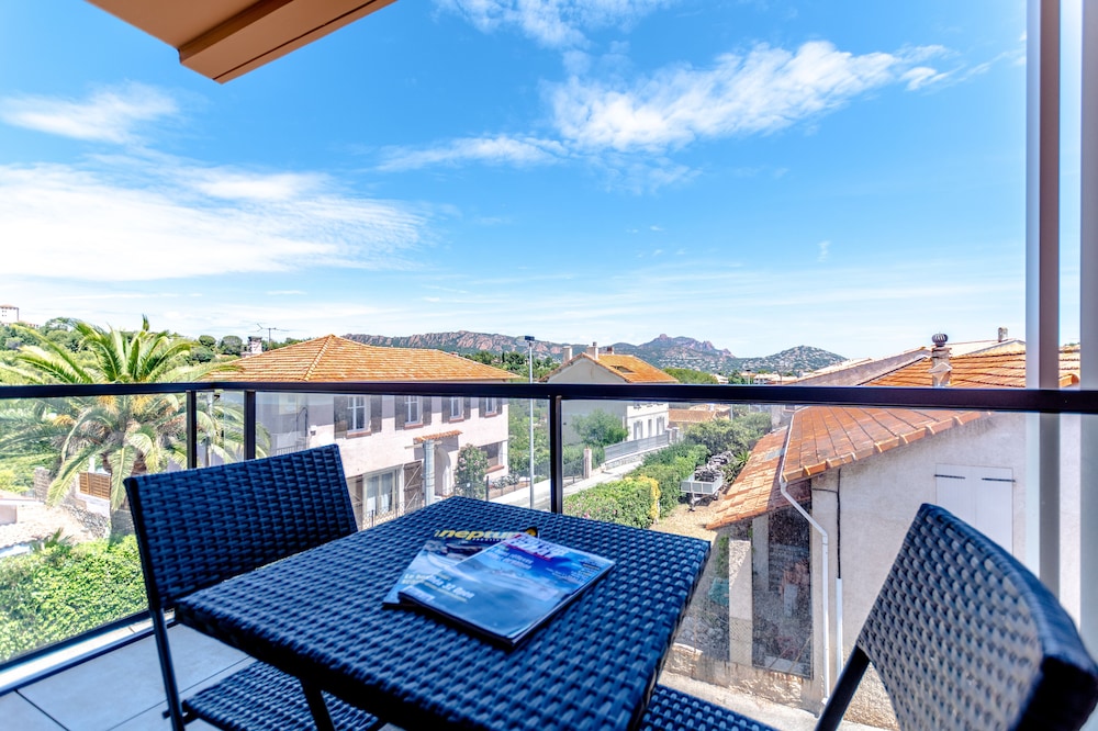 Sure Hotel by Best Western Saint-Raphael Le Dramont 28/48