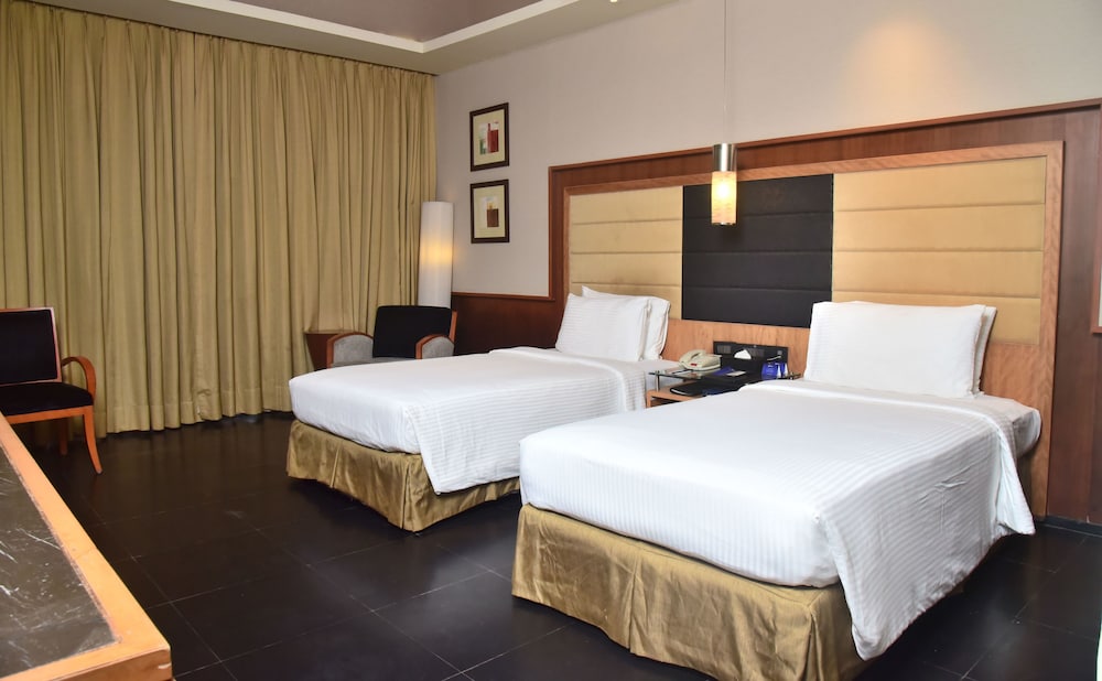 Taj Alibaug Resort & Spa, Maharashtra 37/52