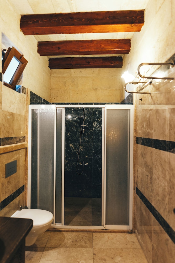 Goreme Valley Cave House 3/50