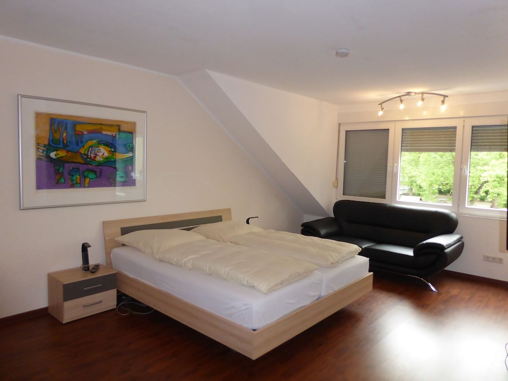 Hotel Am Sportpark 11/50