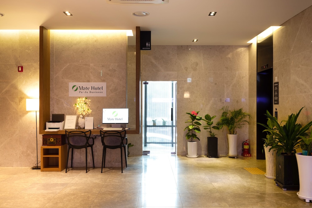 Mate Hotel Paju 66/78