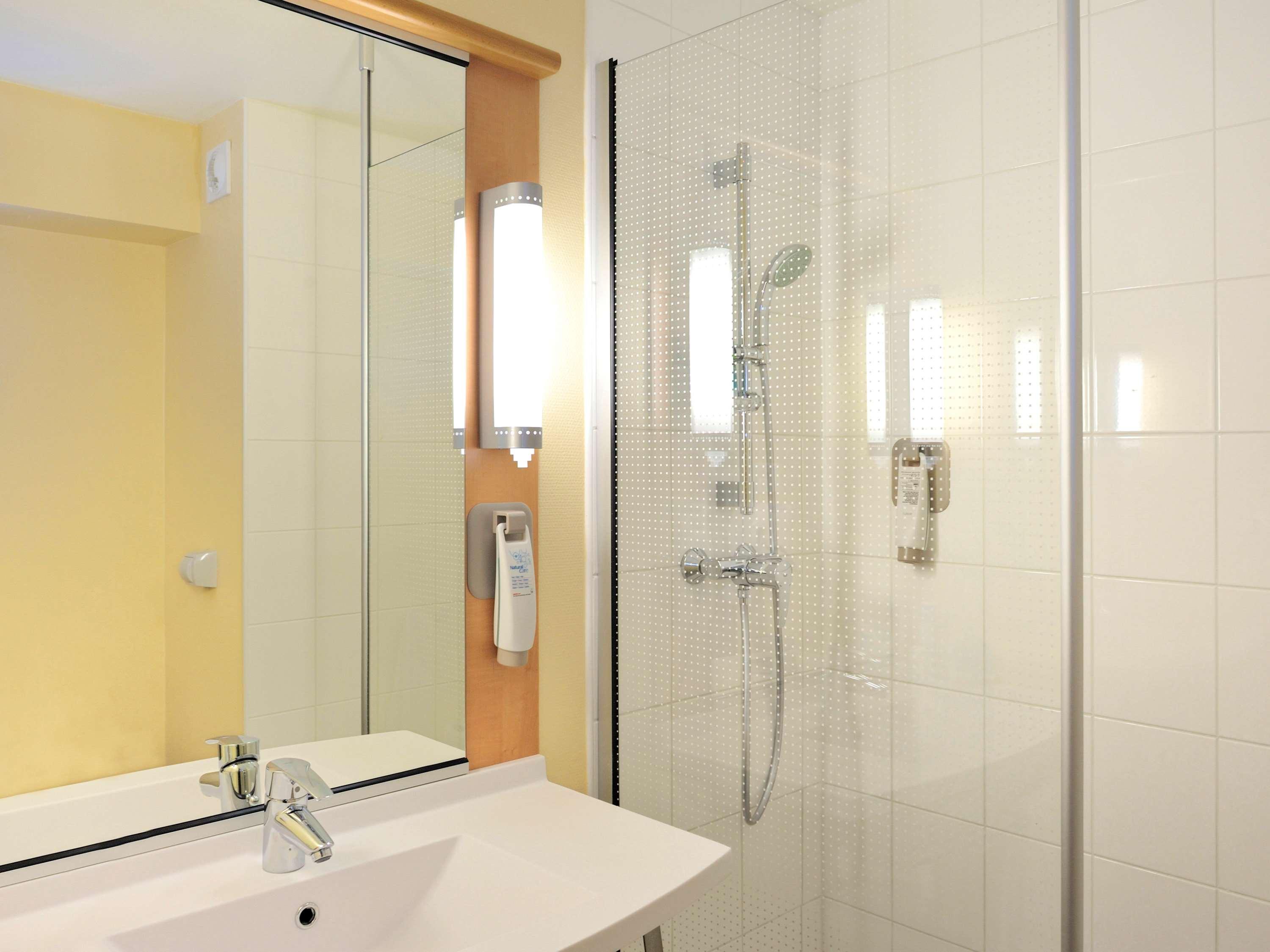 غرفة قياسية بسريرين منفصلين، B&B Hotel Marseille La Valentine Porte d Aubagne 5/5