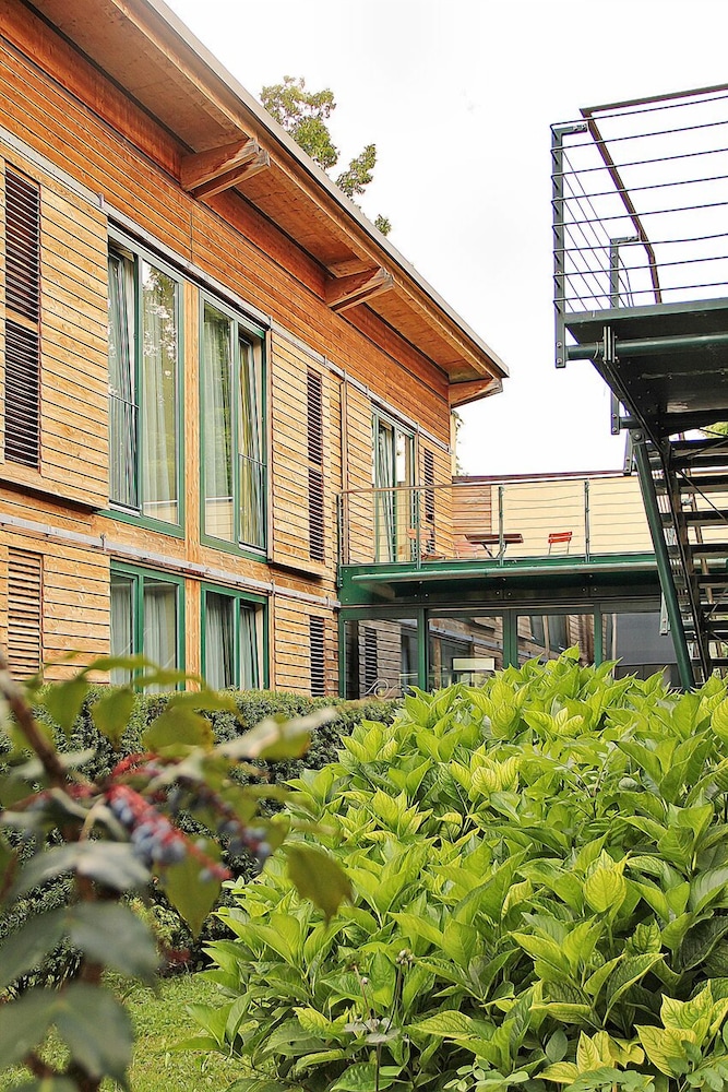 SportScheck Hotel 46/51
