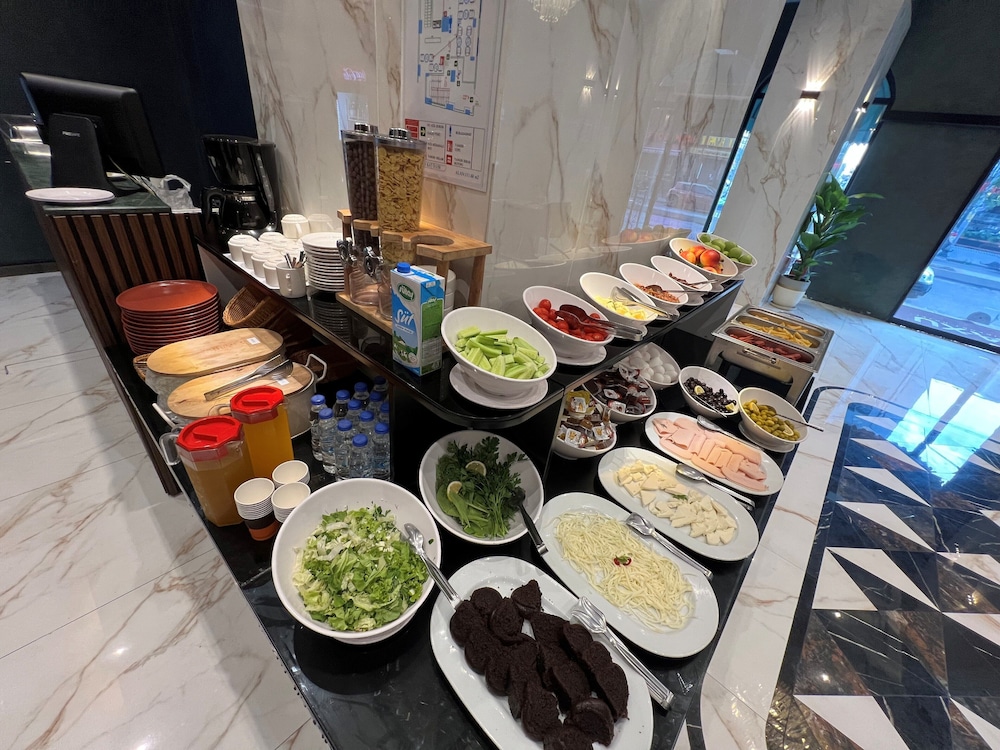 Axu Istanbul Airport Hotel 44/60