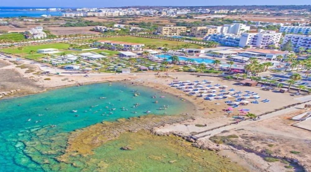 Tsokkos Anastasia Beach Hotel 48/50